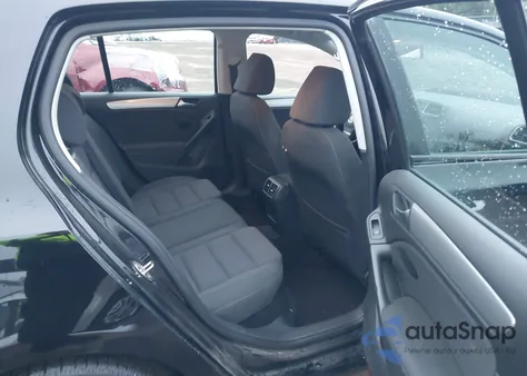 2014 Volkswagen Golf 2.0L Tdi from USA, damaged, VIN WVWNM7AJ1EW003486